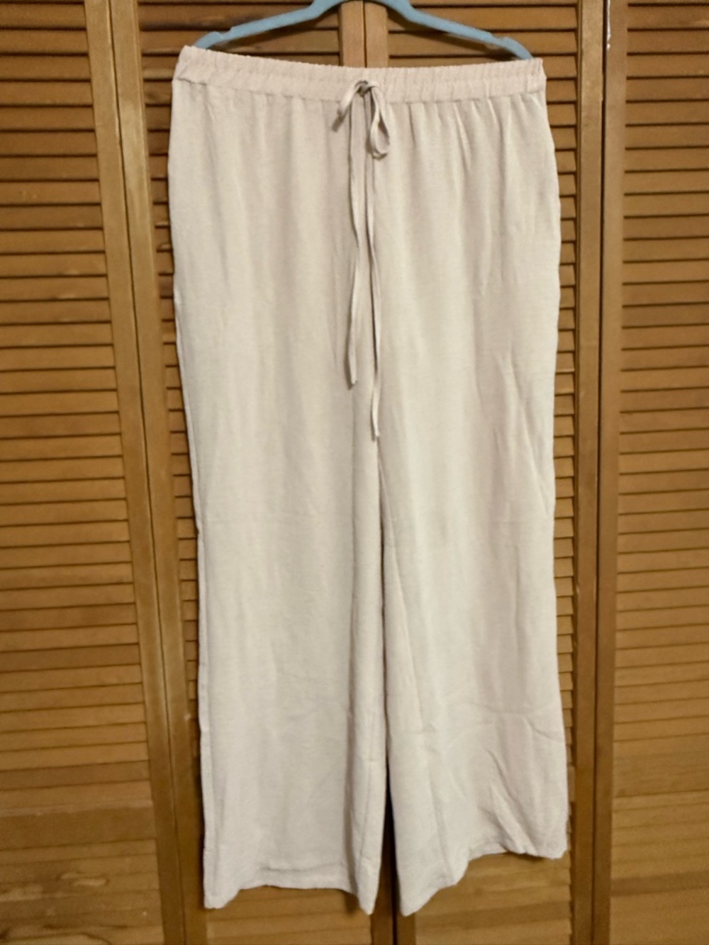 NEW Wide Leg Drawstring Lounge Pants in Light Beige